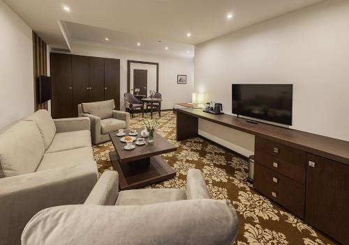 Hotel National - image 3