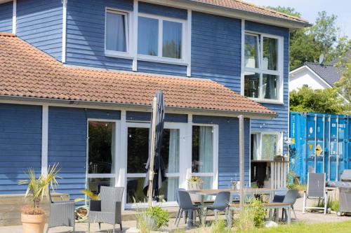 Hostel oder Ferienwohnung 1-16 Personen im BLAUEN HAUS in Fehmarn