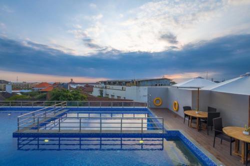 ザ ローヤル エイティーン リゾート & スパ12