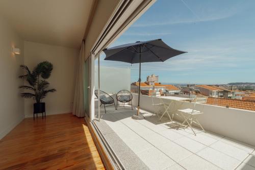 Porto Panoramic Views With Terrace by Vacationy, Porto