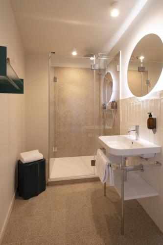 Comfort Room image 3