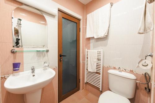 Sveti Georgi Hotel - image 10