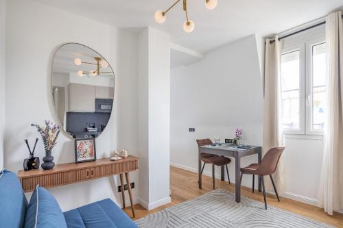 Luxurious flat in the center, Paryż