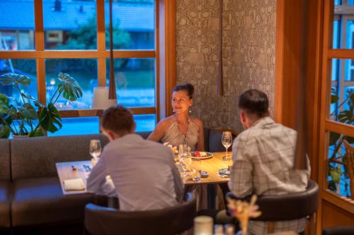 Hestraviken Hotell & Restaurang - image 4