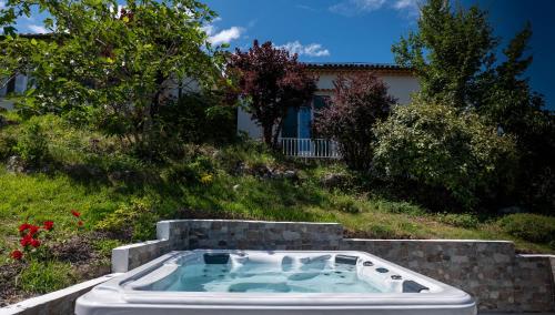 Karstais baseins, D'Aiano Guest House B&B in Kastel D'Aiano