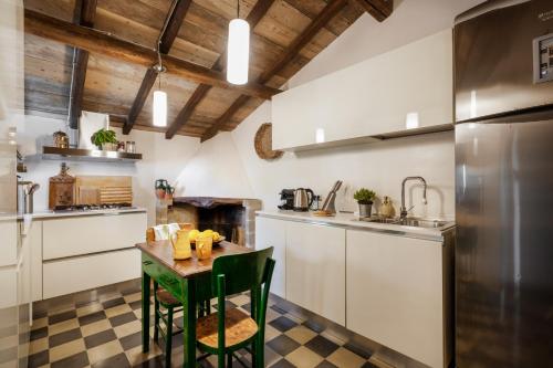 Cocina, Bissantica, Autentica Dimora Storica in Rovereto