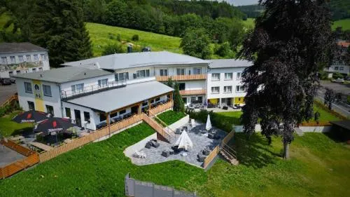 Hotel Berghof Wasserkuppe und Gästehaus Fuldaquelle in Gersfeld, Deutschland