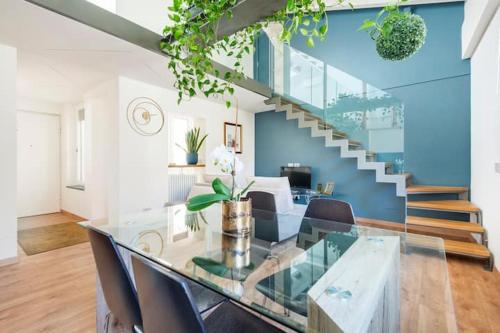 Domus: modern Loft in the center of Parma gîte à louer Certosino