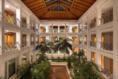 Vista exterior, Onyria Quinta da Marinha Hotel in Marinha