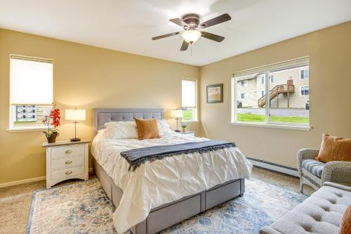 Bright Big Sky Condo Less Than 1 Mile to Ski Resort! in Big Sky, USA