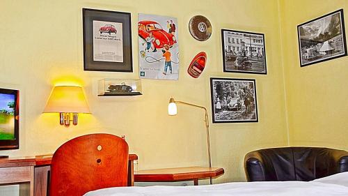 Retro - Art - Hotel Lünen - image 7