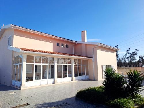 Viesnīcas āriene, L'Arche de Jo in Montemor-O-Velho