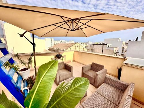 Charming flat off the sea front 3