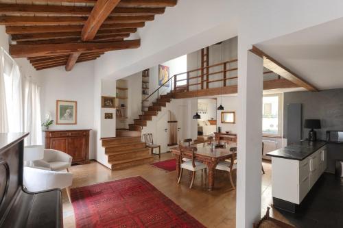 Classic and chic apartments in Trastevere, Rzym (zdjęcie 3)