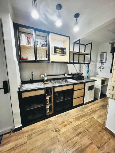 virtuve, Jamundi Apartamento Estilo industrial, cerca a Cali con piscina aire acondicionado in Potrerito