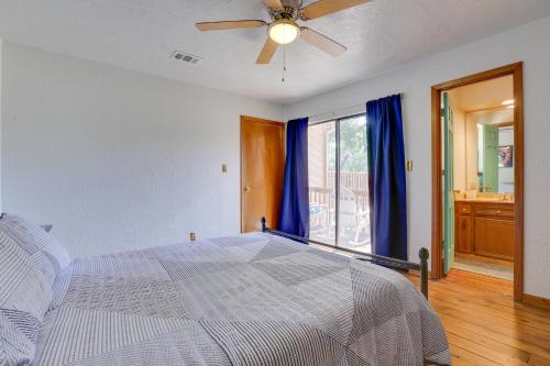 Cozy Condo with Patio and Grill Less Than 2 Mi to Jacobs Well - image 11