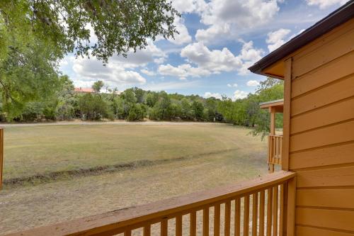 Cozy Condo with Patio and Grill Less Than 2 Mi to Jacobs Well - image 12