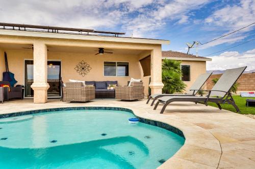 4 Mi to Lake Access Home with Lake and Mtn Views!