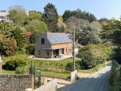 Villa en bois Perros-Guirec - GWEZ-ROZ gîte à louer Perros-Guirec