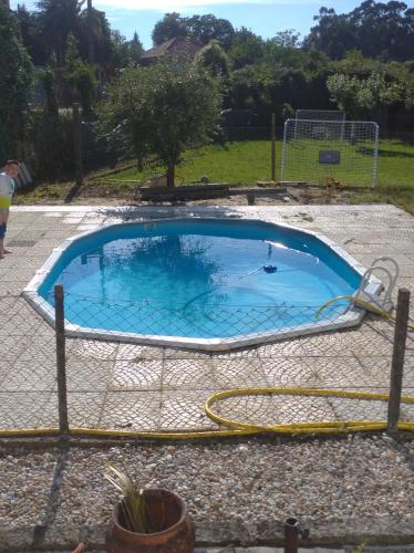 康斯坦丁諾阿爾旅舍 (Albergue Constantino AL) in 帕雷德斯德高拉