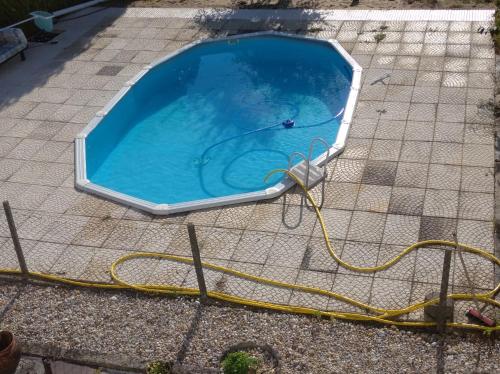 康斯坦丁諾阿爾旅舍 (Albergue Constantino AL) in 帕雷德斯德高拉