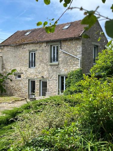 Les Écuries (Les Ecuries) in อูรี