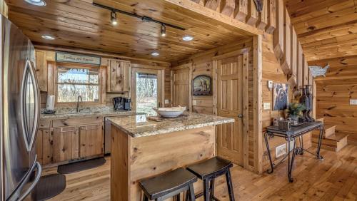 A Heaven On Earth in Blue Ridge, USA