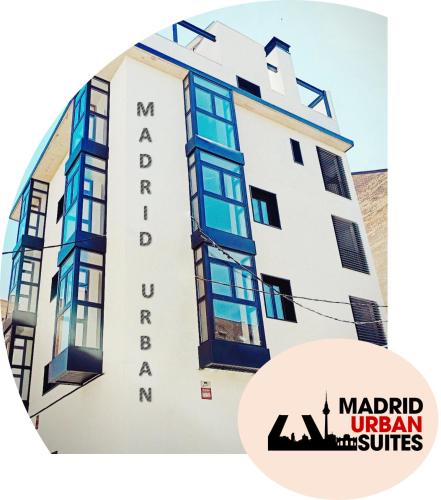 APARTAHOTEL MADRID URBAN SUITES - EDIFICIO EXCLUSIVO- 7 Apartments Boutique Full Equiped, Мадрид