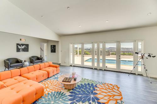 Los Angeles Home with Private Pool, Mtn and Lake View! in Los Angeles, USA