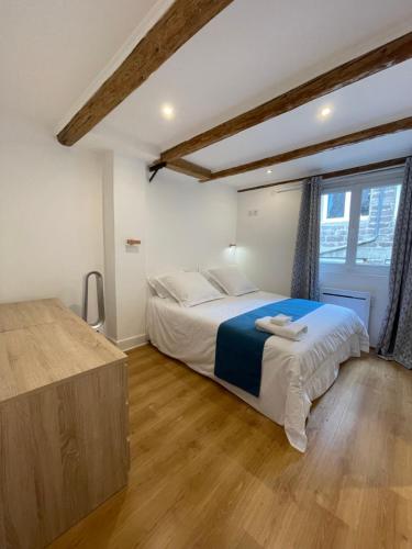 Nouveau- Maison de ville avec spa in เลอ ปูว์ ออง เวอเลย์