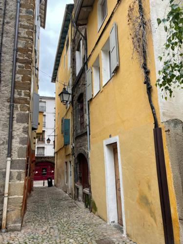 ทัศนียภาพภายนอกโรงแรม, Nouveau- Maison de ville avec spa in เลอ ปูว์ ออง เวอเลย์