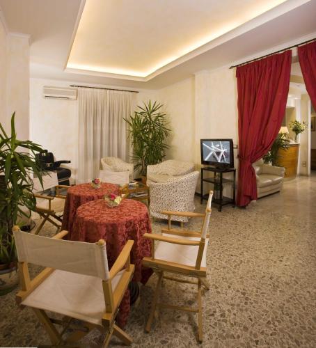 B&B Italia 2