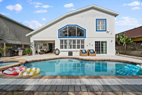 5BD with Pool, BBQ & Pingpong - Disney World nearby in Davenport, USA