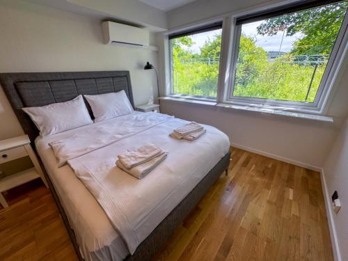 1 double bed