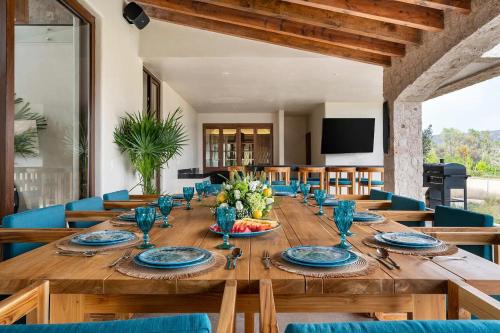 Luxury and Private Villa La Loma by VIATO in San Miguel de Allende, Mexico