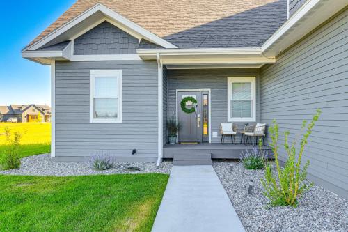 12 Mi to Grand Targhee Resort Modern Driggs Home 12 Mi to Grand Targhee Resort Modern Driggs Home