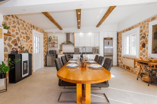 Iekārtas, Villa Nika - Three Bedroom Villa with Private Pool in Radonic