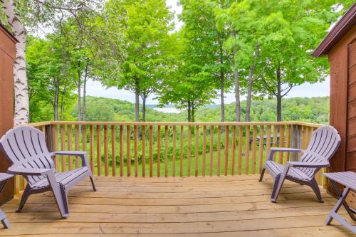 Bellaire Ski Condo 1 Mi to Summit Mountain! in Bellaire, USA