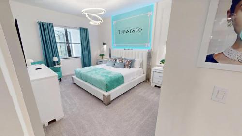 Paradiso Grande 8BD Games Themed Rooms & Pool Spa - main image