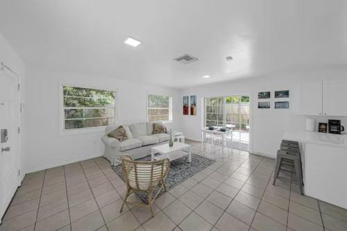 Spacious 2-2 in heart of Calle 8 - Family in Miami, USA