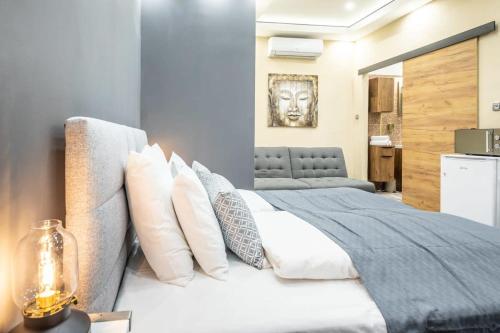 Cosy & Very Central apartment - with AC - image 10