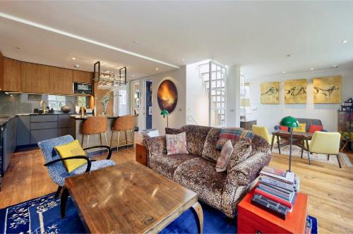Stunning 2 bedroom apartment in Little Venice West London - image 12