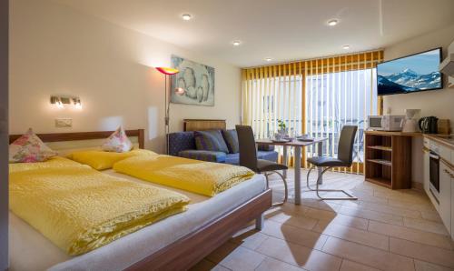 Barbara Studio-Appartement - by NV-Appartements, Kirchberg in Tirol