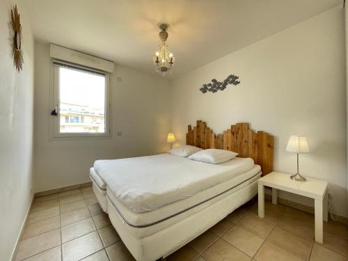 Apartment image 10