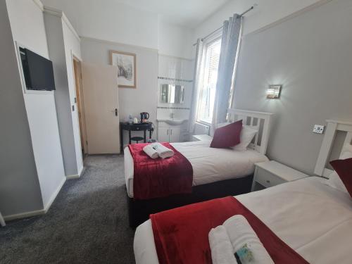 Clifton Villa - Southport - main image