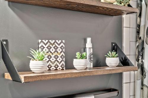 E Nash SF Home 5mi from Broadway Chef's Kitchen