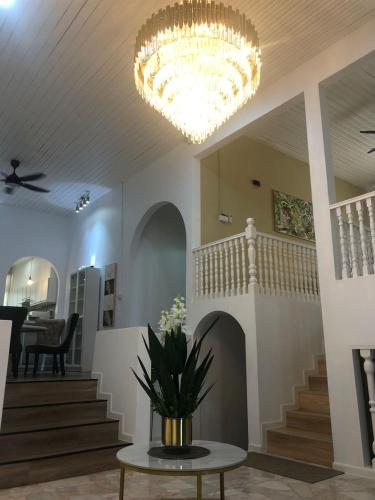 Calma Villa Jalan Sultanah