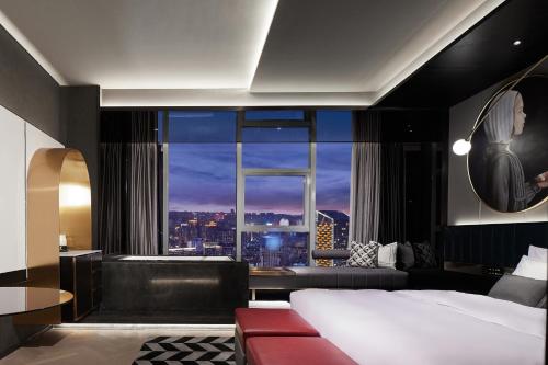 room detail thumbnail 0