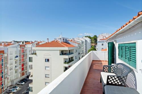 Lovely 2 Bedroom Apartment with Terrace in Cascais in Bairro de Sao Jose