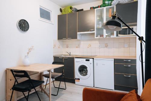 Cosy Studio Apartment - Bastille, Parigi (foto 9)